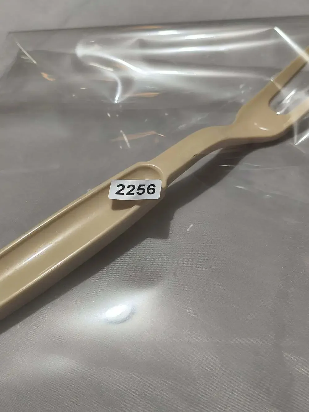 Vintage Ekco Almond #1 Nylon Plastic Meat Turning Fork 11